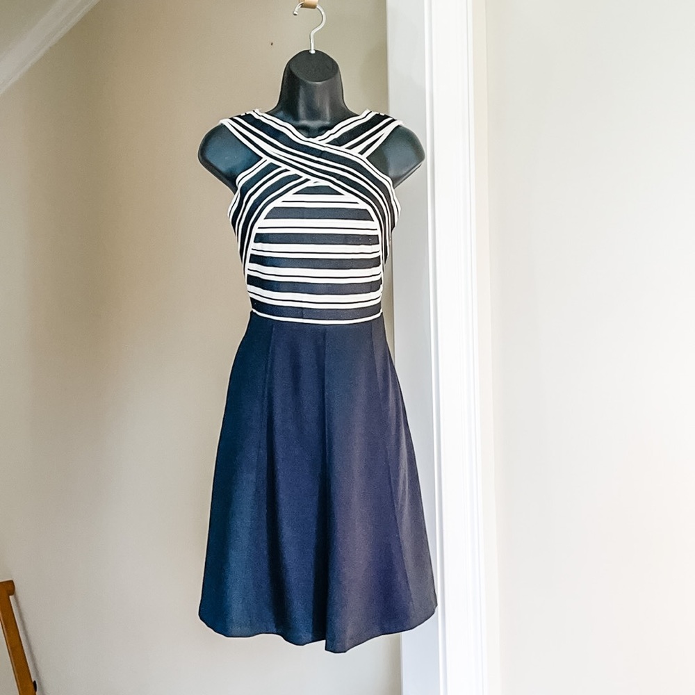 Maeve sz 2 black white bandage flare dress NWT